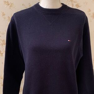 Tommy Hilfiger Navy Women’s Crew Neck Sweater Small